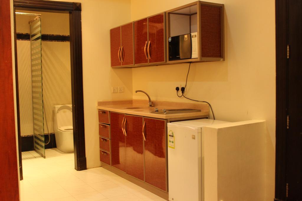 Nozol Aram 3 Hotel Apartments Riyadh Exterior photo